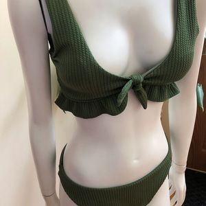 NWOT Green two piece bathing suit set